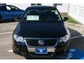 Deep Black - Passat Komfort Sedan Photo No. 10
