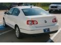Candy White - Passat Komfort Sedan Photo No. 2
