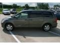 Meteor Gray Metallic - Routan SE Photo No. 4
