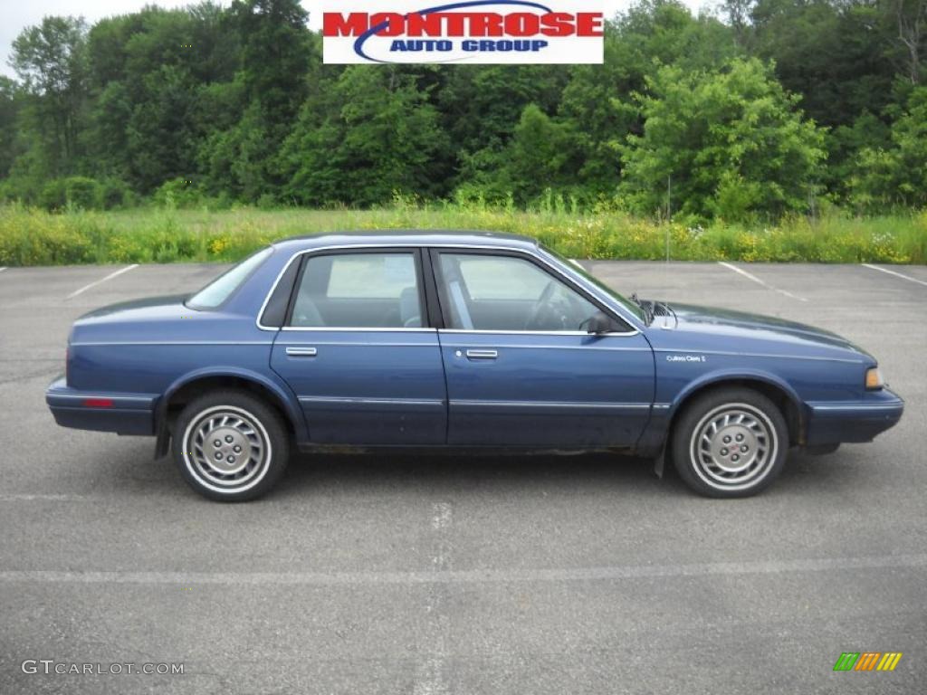 1994 Cutlass Ciera S - Medium Adriatic Blue Metallic / Adriatic Blue photo #1