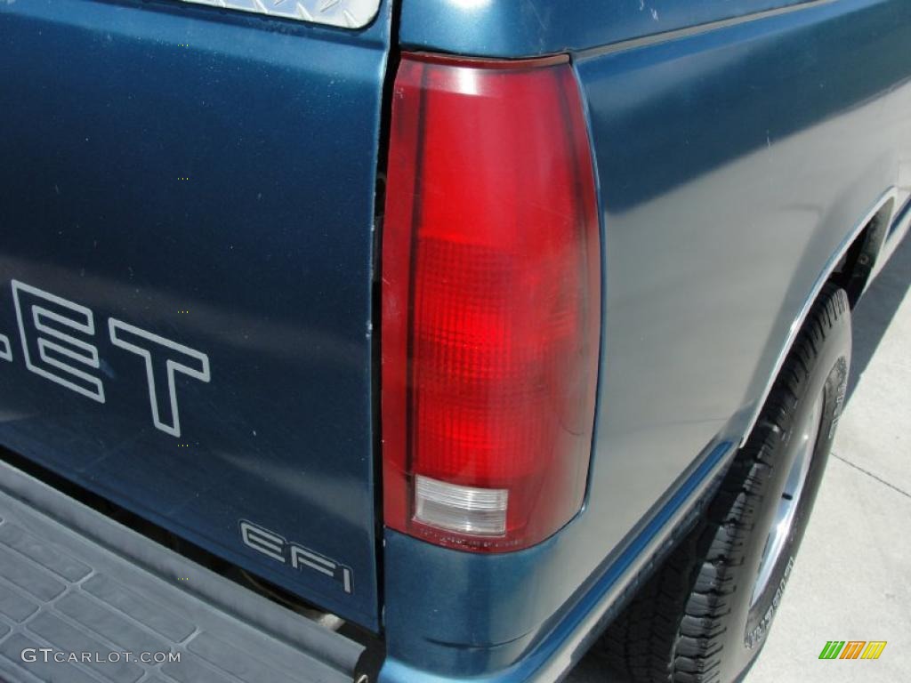 1991 C/K C1500 Extended Cab - Medium Blue Metallic / Blue photo #18