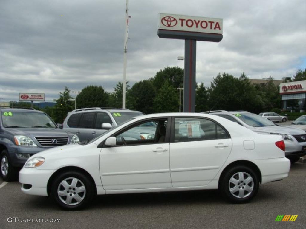 2006 Corolla LE - Super White / Beige photo #3