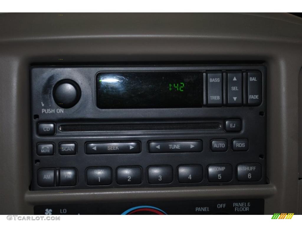 2002 F150 XLT SuperCab - Oxford White / Medium Parchment photo #36