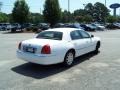 2010 Vibrant White Lincoln Town Car Signature Limited  photo #5