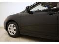 Black - Camry LE Photo No. 23