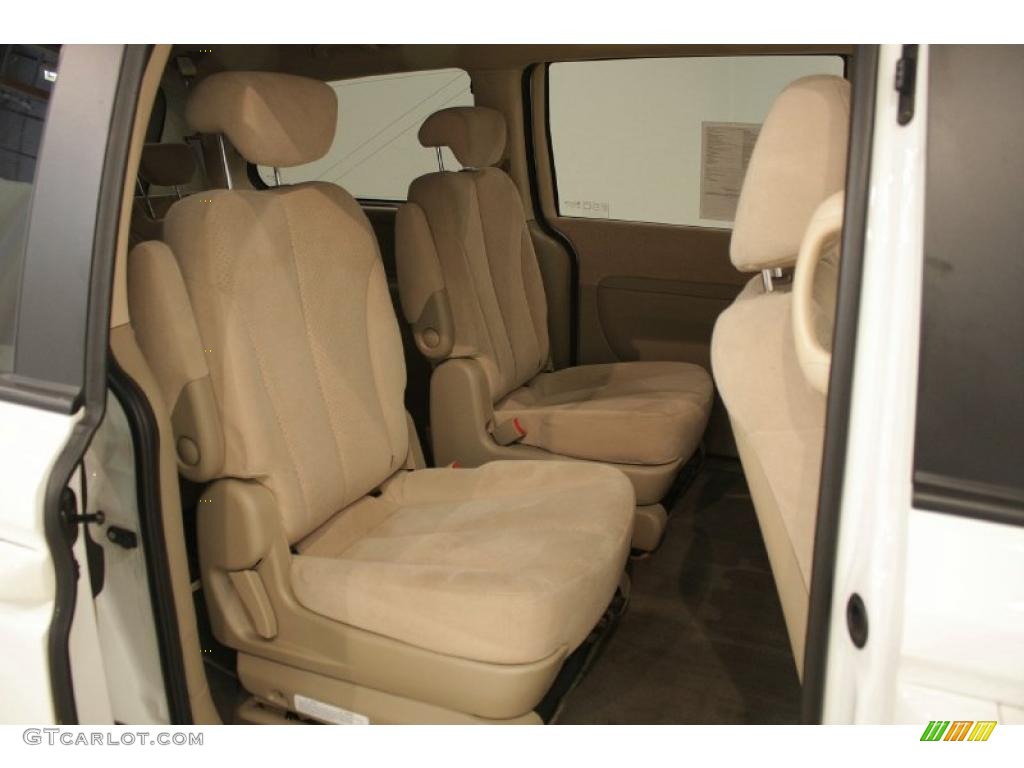 2008 Entourage GLS - Cosmic White / Beige photo #15