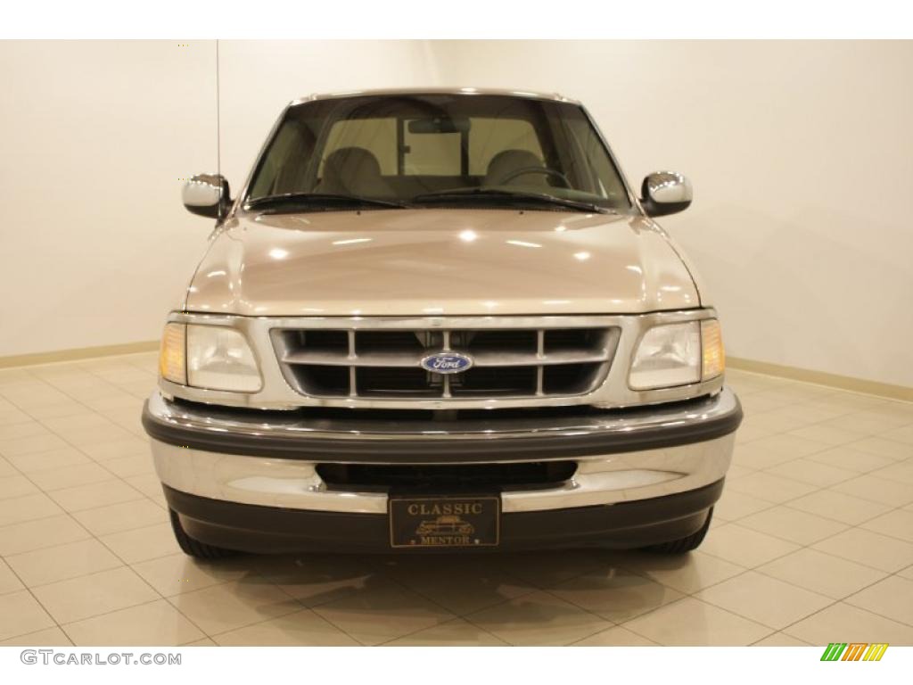 1997 F150 XLT Extended Cab - Light Prairie Tan Metallic / Medium Prairie Tan photo #2