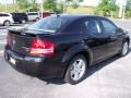 Brilliant Black Crystal Pearl - Avenger R/T Photo No. 3