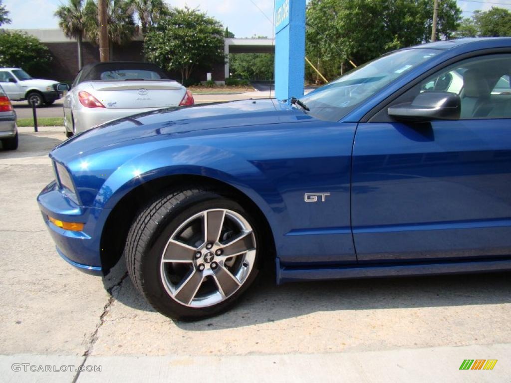 2008 Mustang GT Premium Coupe - Vista Blue Metallic / Medium Parchment photo #31