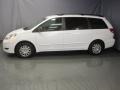 2009 Super White Toyota Sienna LE  photo #2