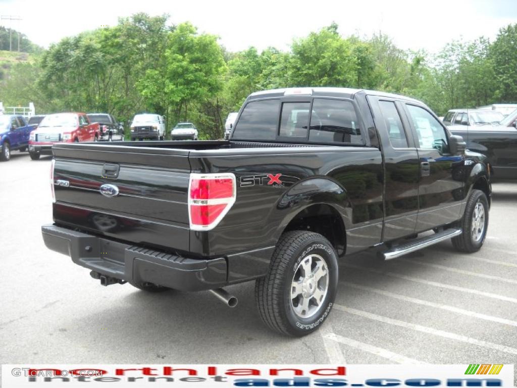 2010 F150 STX SuperCab 4x4 - Tuxedo Black / Medium Stone photo #6