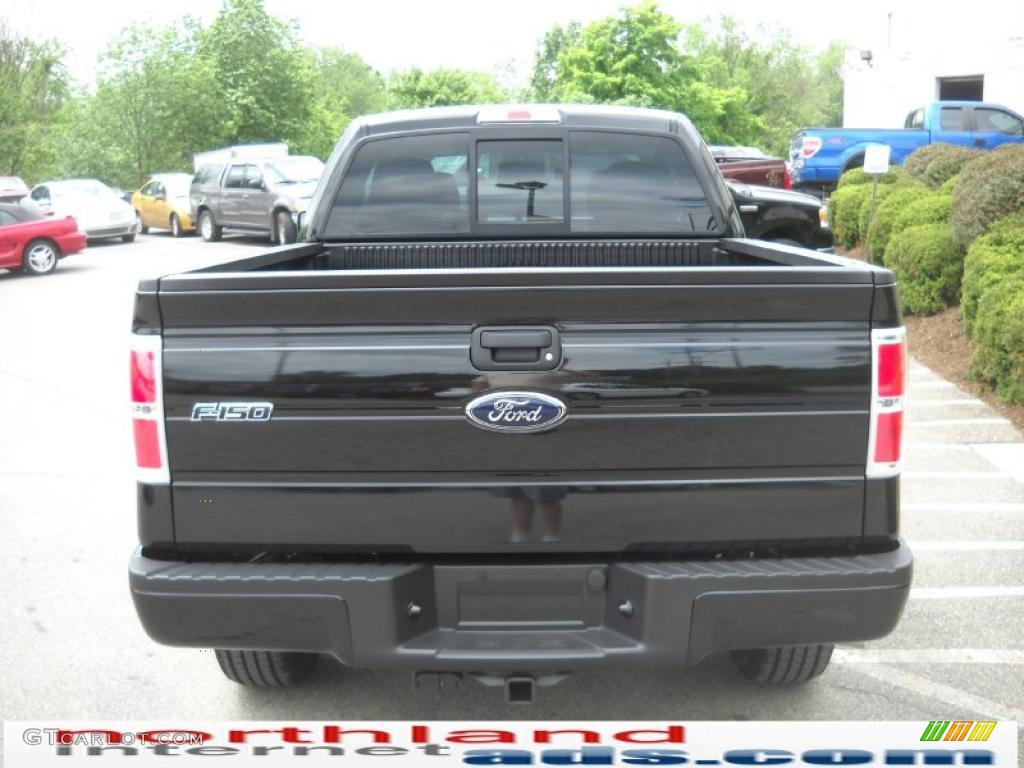 2010 F150 STX SuperCab 4x4 - Tuxedo Black / Medium Stone photo #7