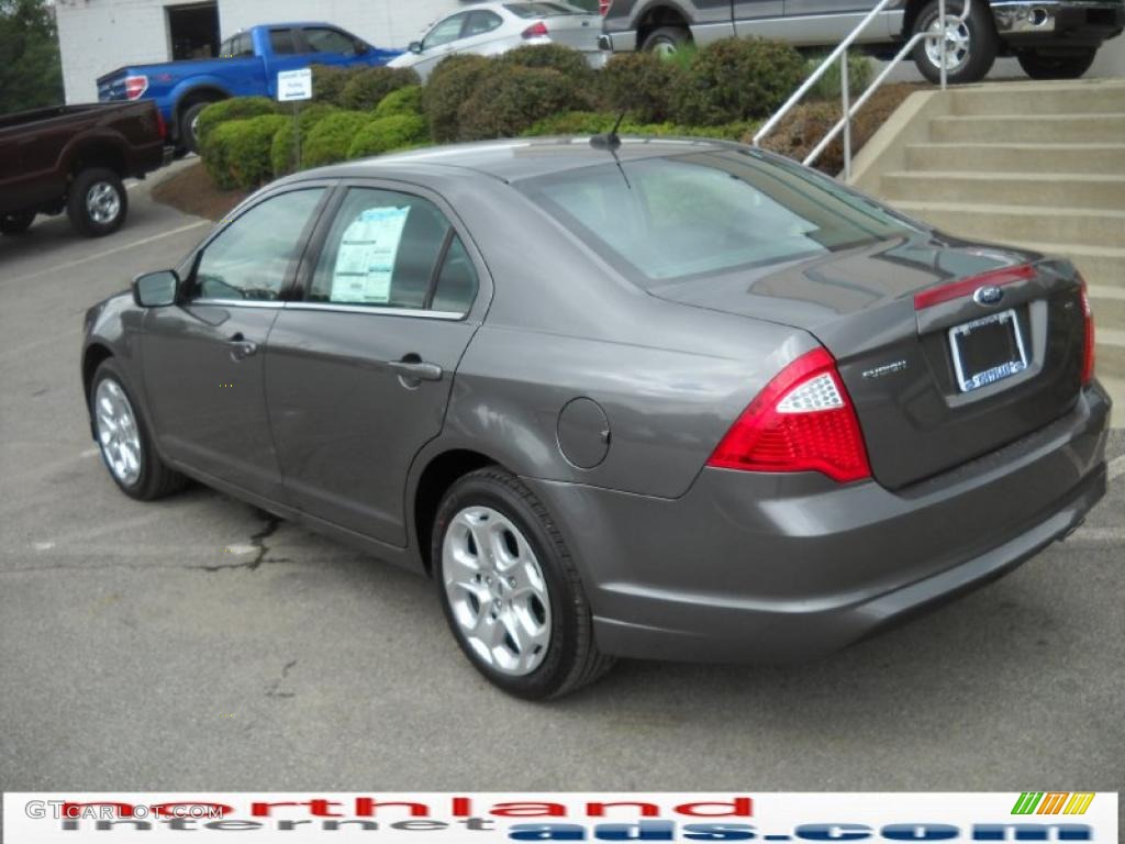 2010 Fusion SE - Sterling Grey Metallic / Charcoal Black photo #8