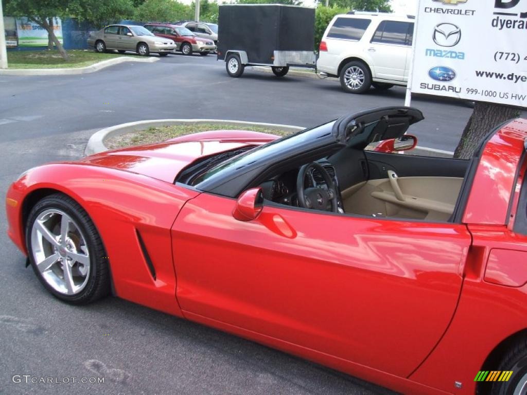 2009 Corvette Coupe - Victory Red / Cashmere Beige photo #18