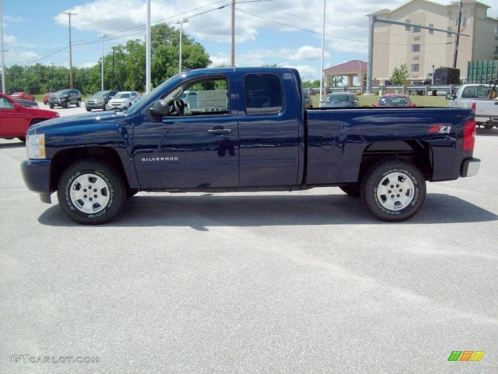 2010 Silverado 1500 LT Extended Cab 4x4 - Imperial Blue Metallic / Ebony photo #5