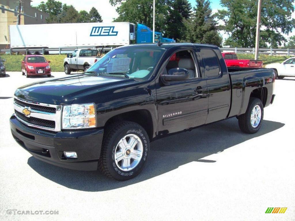 2010 Silverado 1500 LTZ Extended Cab 4x4 - Black / Light Titanium/Dark Titanium photo #2