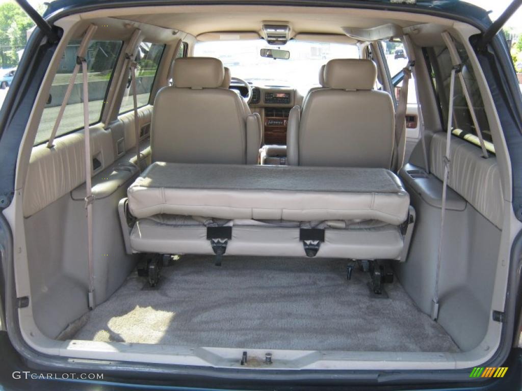 1994 Town & Country  - Medium Water Blue Metallic / Beige photo #6