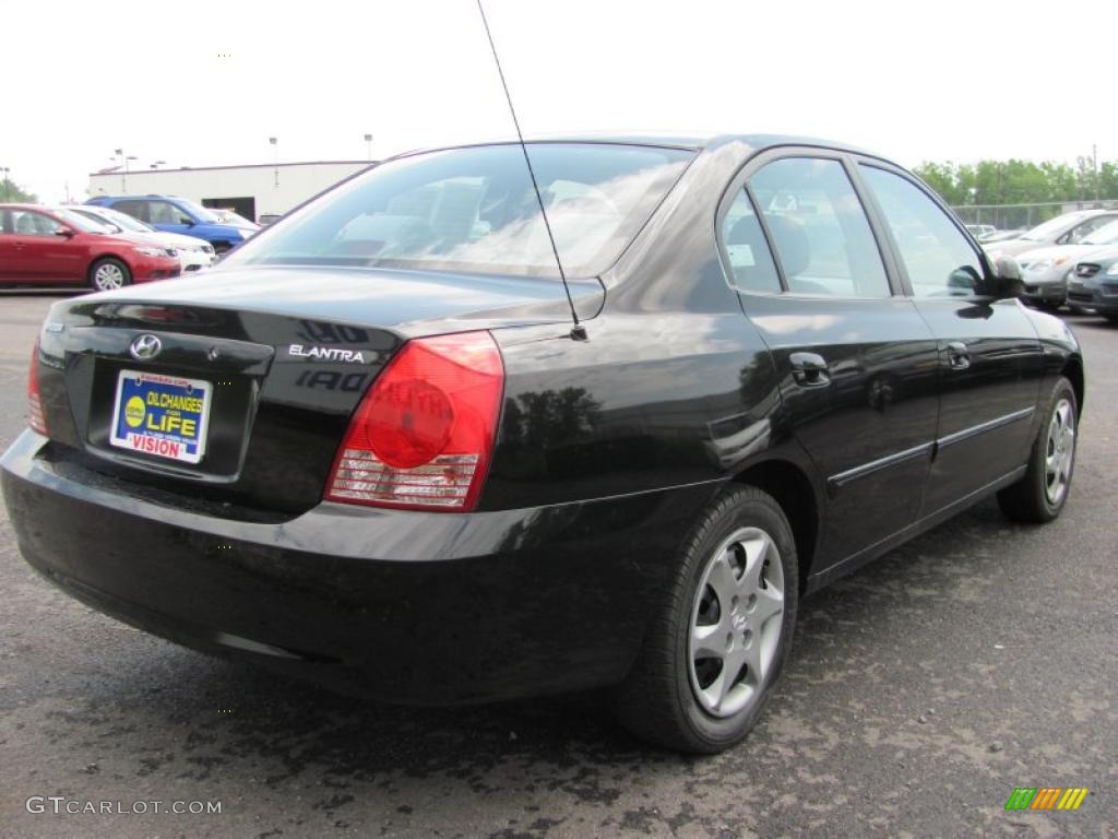 2004 Elantra GLS Sedan - Black Obsidian / Gray photo #2