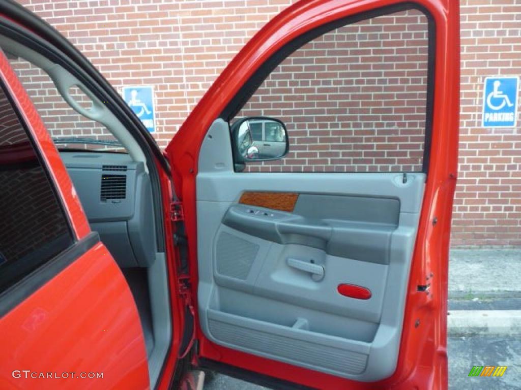 2006 Ram 1500 SLT Quad Cab - Flame Red / Medium Slate Gray photo #17