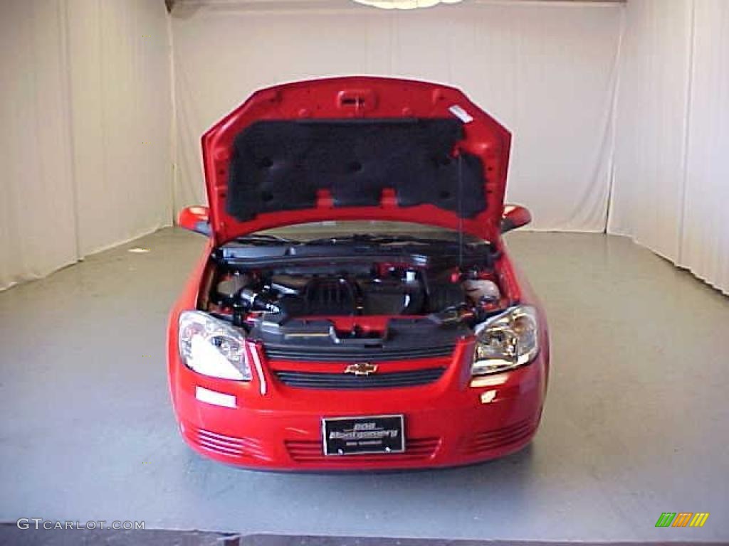 2010 Cobalt LT Sedan - Victory Red / Gray photo #4
