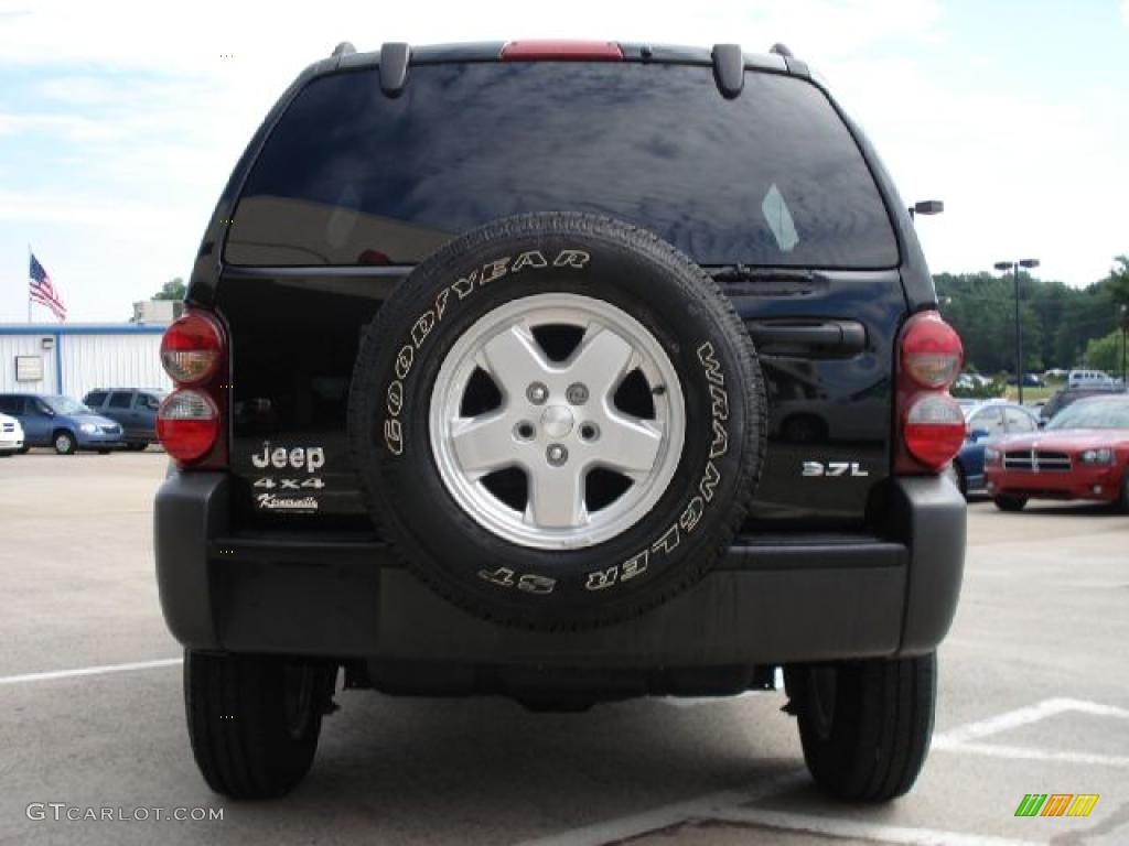 2007 Liberty Sport 4x4 - Black Clearcoat / Medium Slate Gray photo #4