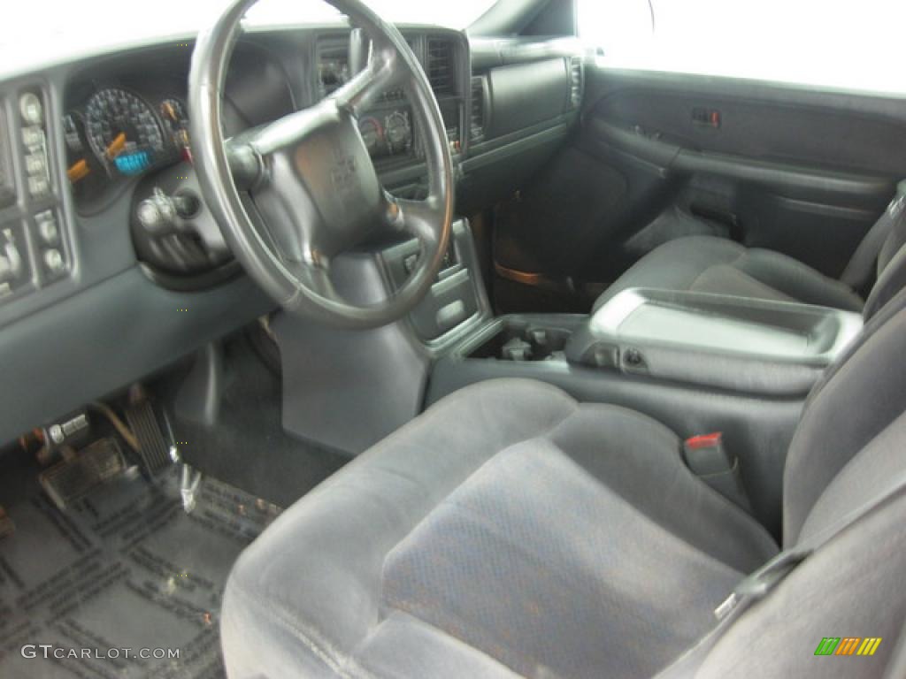 2002 Silverado 1500 LS Extended Cab 4x4 - Onyx Black / Graphite Gray photo #4