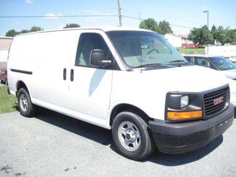 2003 GMC Savana Van 1500 Cargo Data, Info and Specs