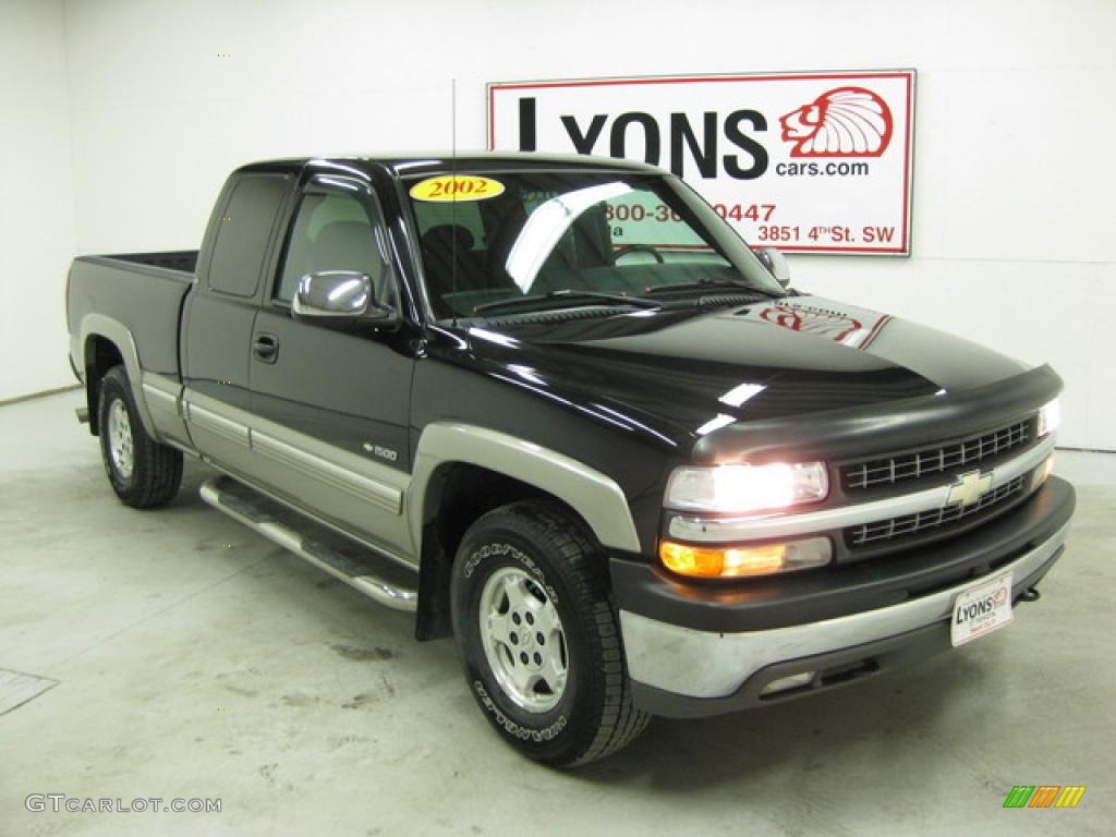 2002 Silverado 1500 LS Extended Cab 4x4 - Onyx Black / Graphite Gray photo #21