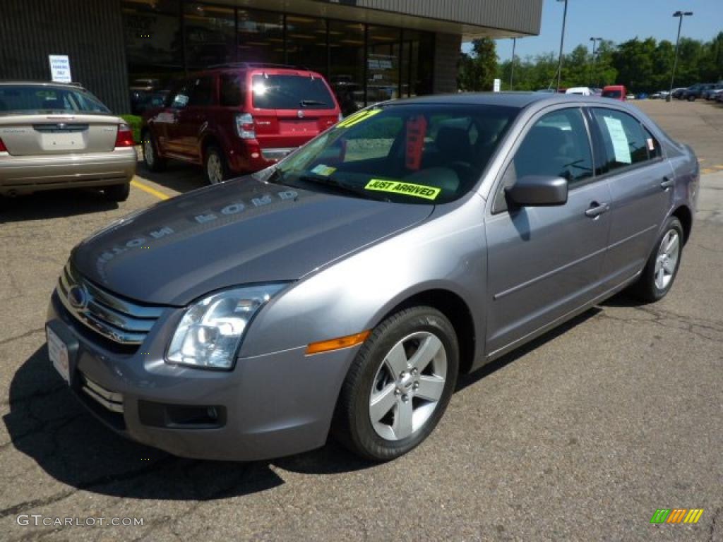 2007 Fusion SE - Tungsten Grey Metallic / Light Stone photo #8