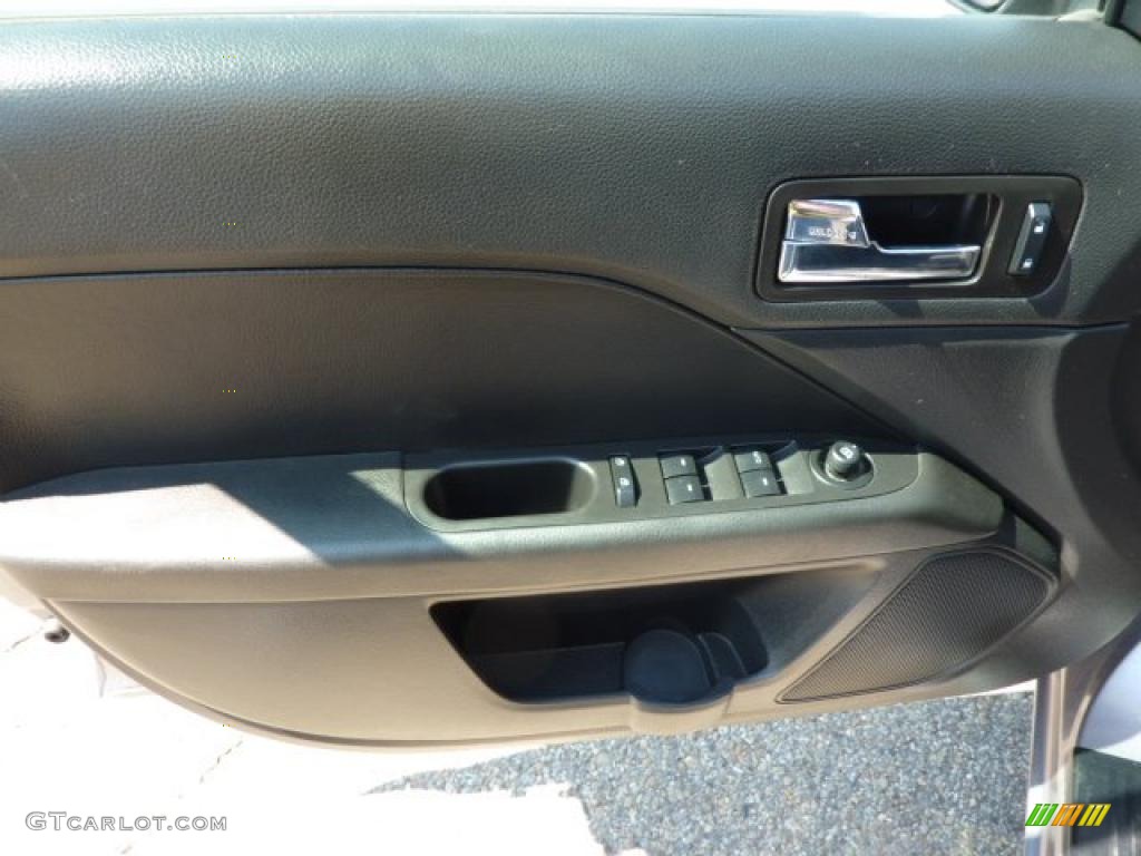 2007 Fusion SE - Tungsten Grey Metallic / Light Stone photo #12