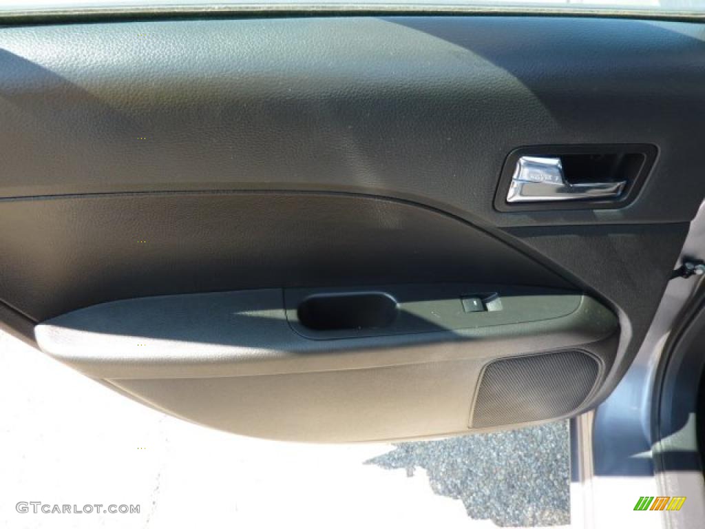 2007 Fusion SE - Tungsten Grey Metallic / Light Stone photo #14