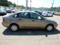 2005 Arizona Beige Metallic Ford Focus ZX4 S Sedan  photo #5