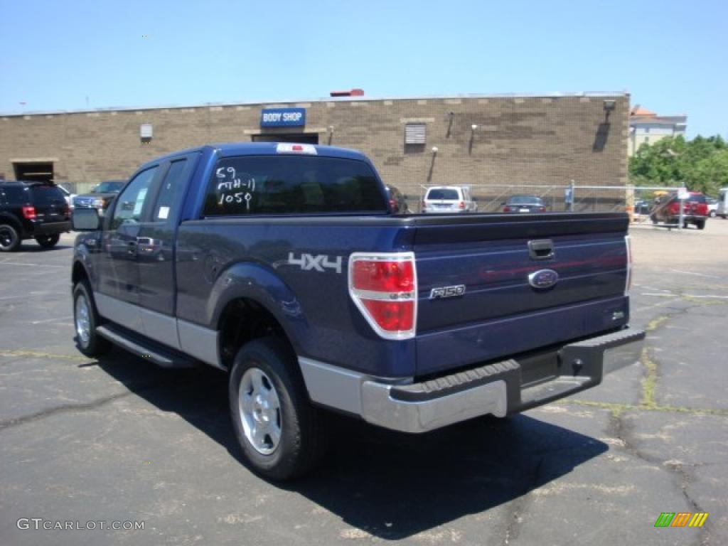 2010 F150 XLT SuperCab 4x4 - Dark Blue Pearl Metallic / Medium Stone photo #5