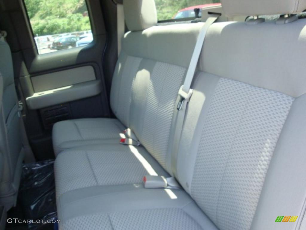 2010 F150 XLT SuperCab 4x4 - Dark Blue Pearl Metallic / Medium Stone photo #8