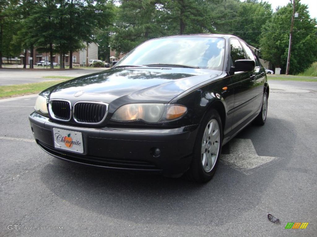 2003 3 Series 325i Sedan - Jet Black / Grey photo #1