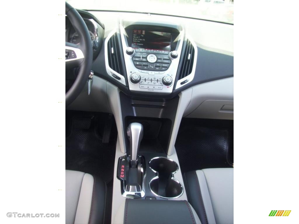 2010 Terrain SLT - Summit White / Light Titanium photo #9