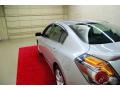 Radiant Silver Metallic - Altima 3.5 SE Photo No. 9