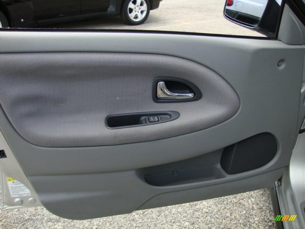 2000 V40 1.9T Wagon - Silver Metallic / Silver Gray photo #14