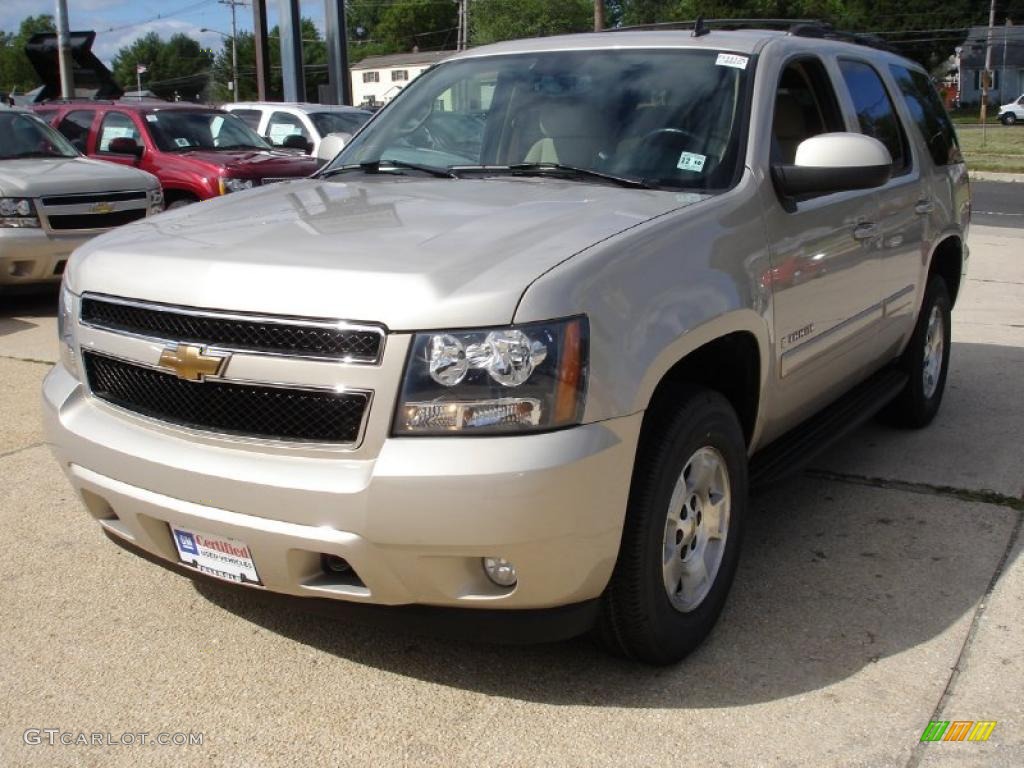 2007 Tahoe LT 4x4 - Gold Mist Metallic / Light Cashmere/Ebony photo #1