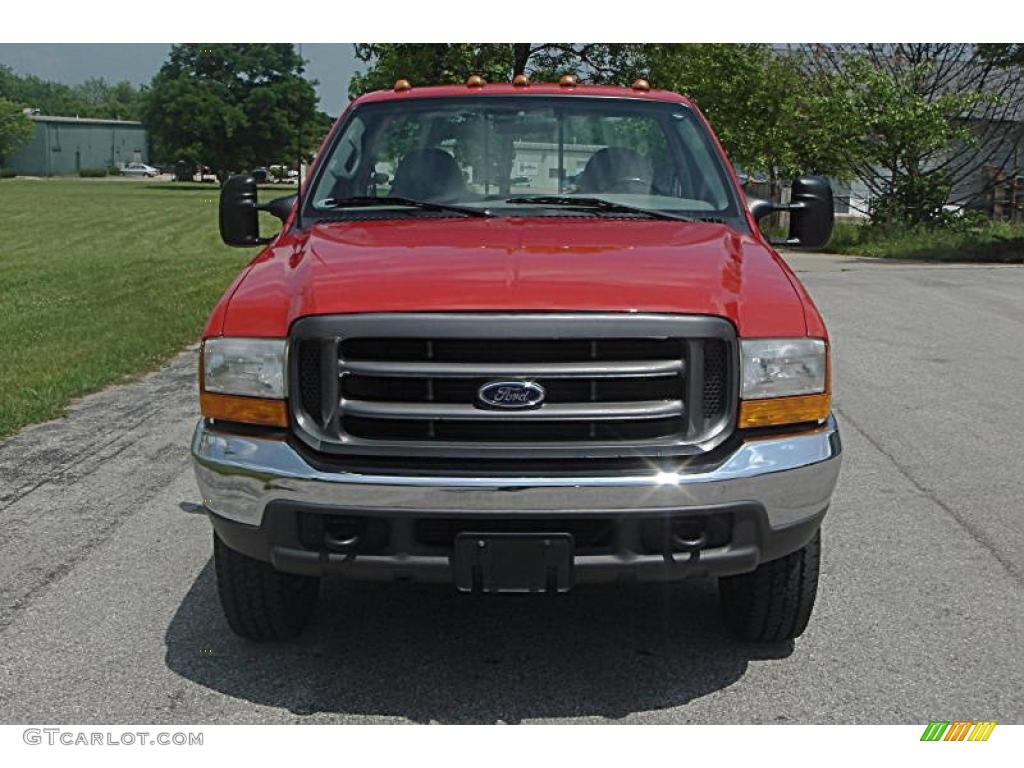 2000 F250 Super Duty XL Regular Cab 4x4 - Red / Medium Graphite photo #39