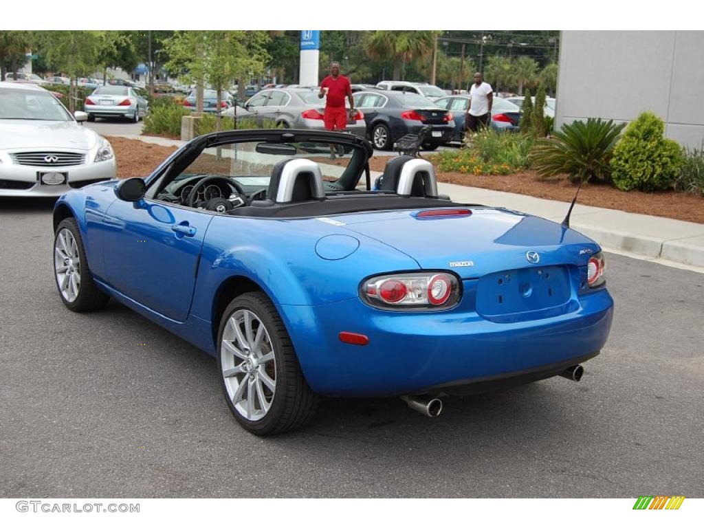 2006 MX-5 Miata Sport Roadster - Winning Blue Metallic / Black photo #18