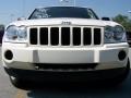 2006 Stone White Jeep Grand Cherokee Laredo 4x4  photo #3