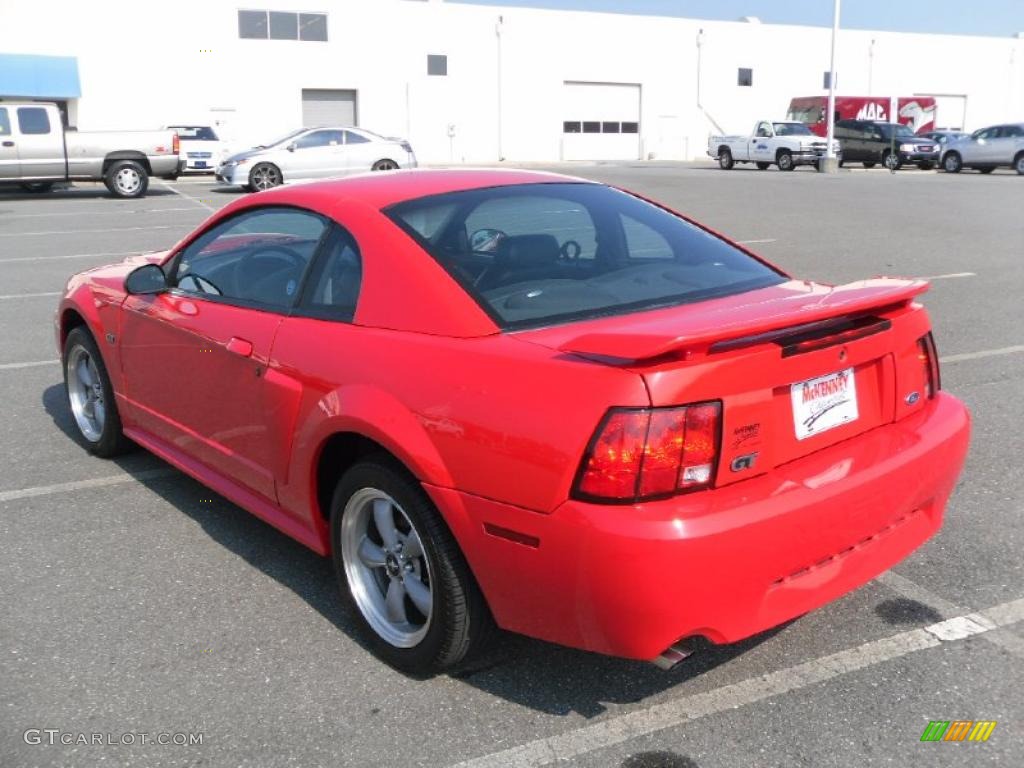 2002 Mustang GT Coupe - Torch Red / Dark Charcoal photo #2