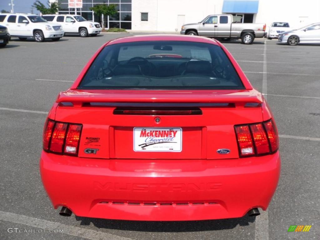 2002 Mustang GT Coupe - Torch Red / Dark Charcoal photo #3