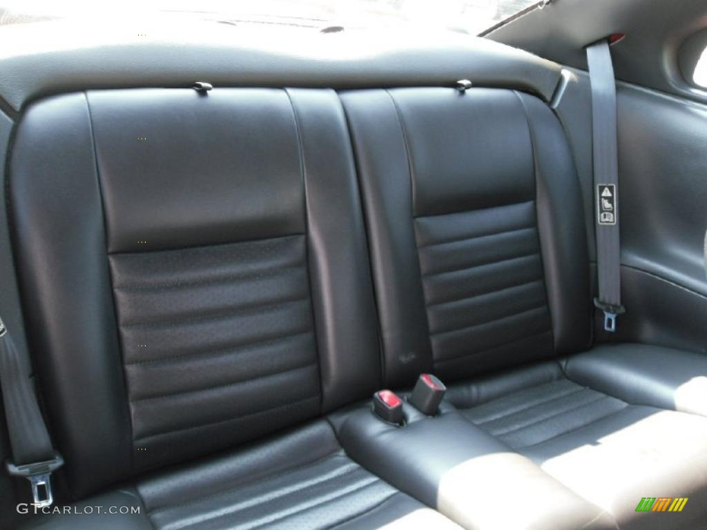 2002 Mustang GT Coupe - Torch Red / Dark Charcoal photo #17