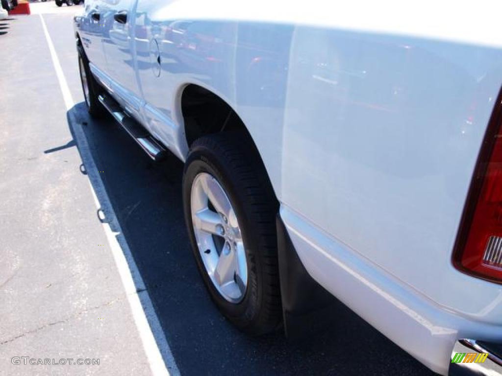 2006 Ram 1500 SLT Quad Cab 4x4 - Bright White / Medium Slate Gray photo #4