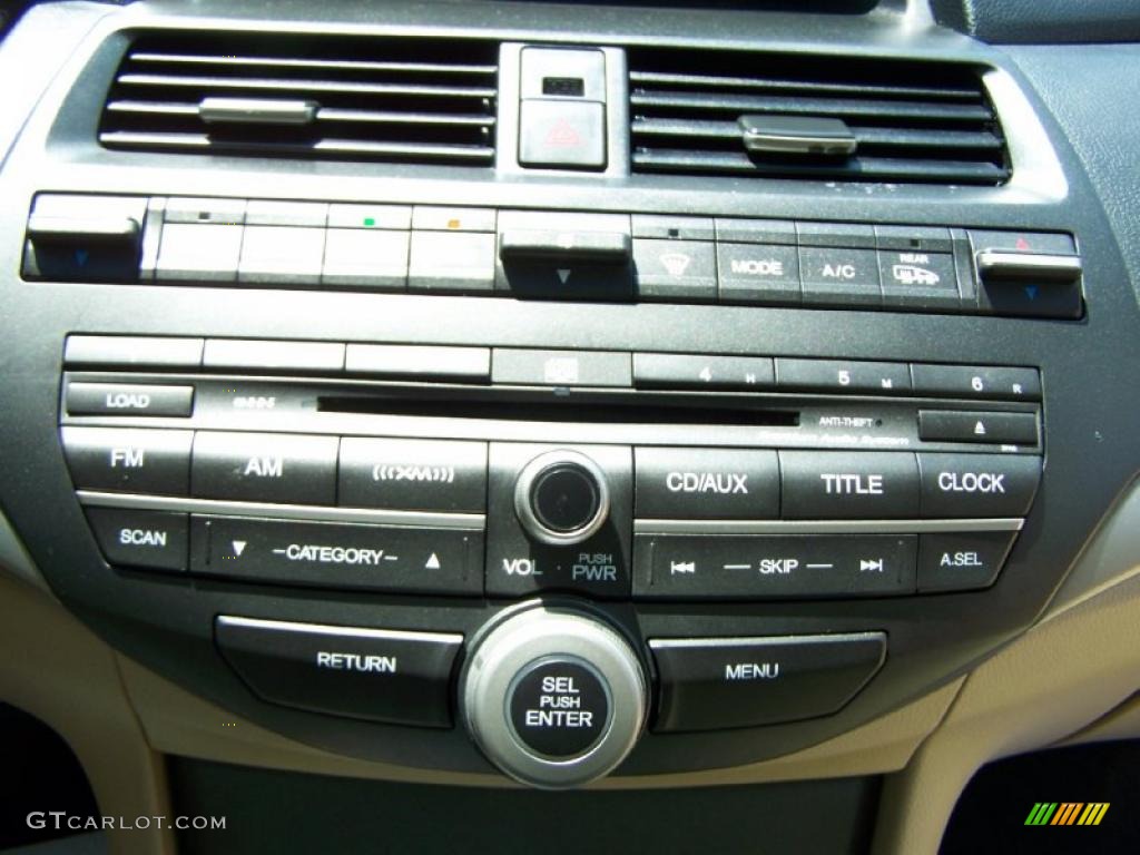 2008 Honda Accord EX-L Coupe Controls Photo #31664554