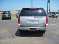 Pure Silver Metallic - Yukon SLE Photo No. 5