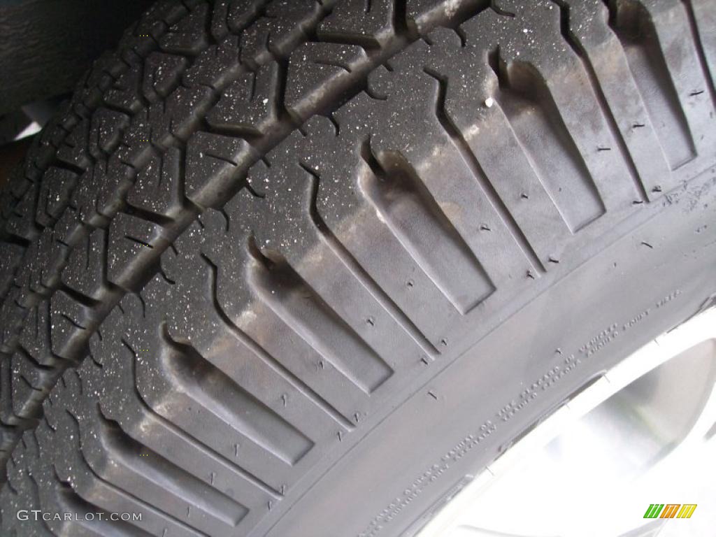 1997 Bravada AWD - White / Gray photo #14