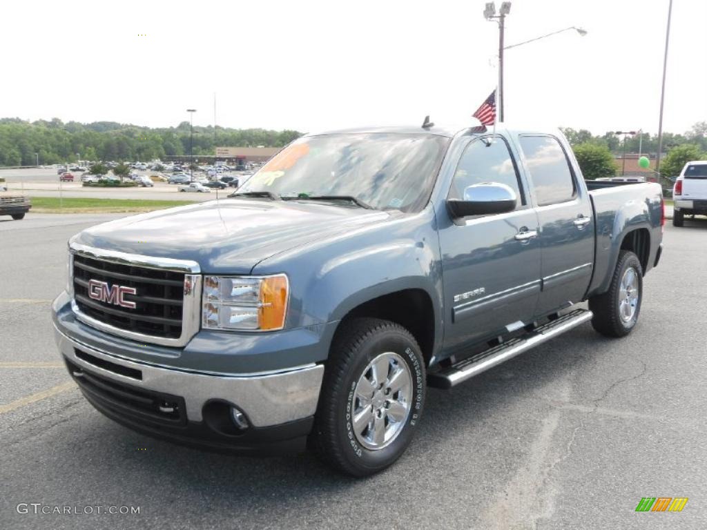 2010 Sierra 1500 SLE Crew Cab 4x4 - Stealth Gray Metallic / Ebony photo #1